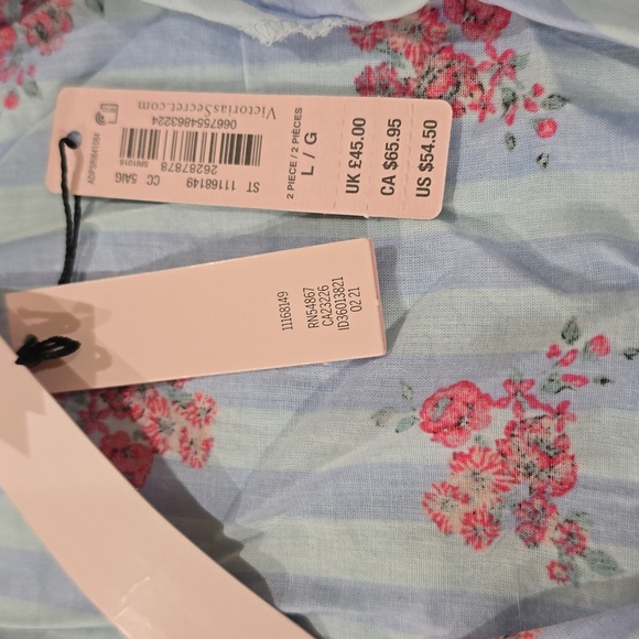 NWT-Victoria's Secret Blue Floral Pajama Set - Picture 2 of 9